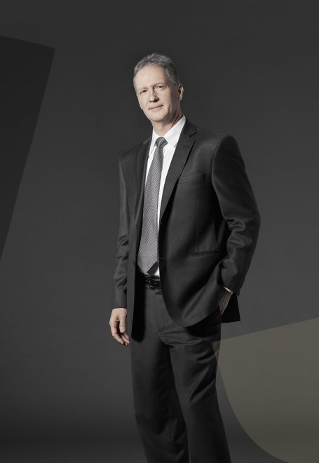 Robert Chayer