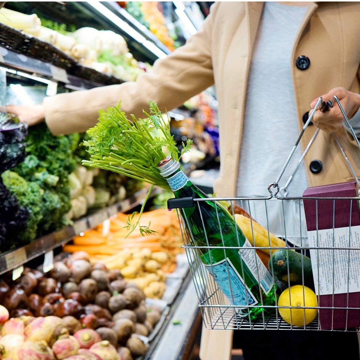 Women at grocery store